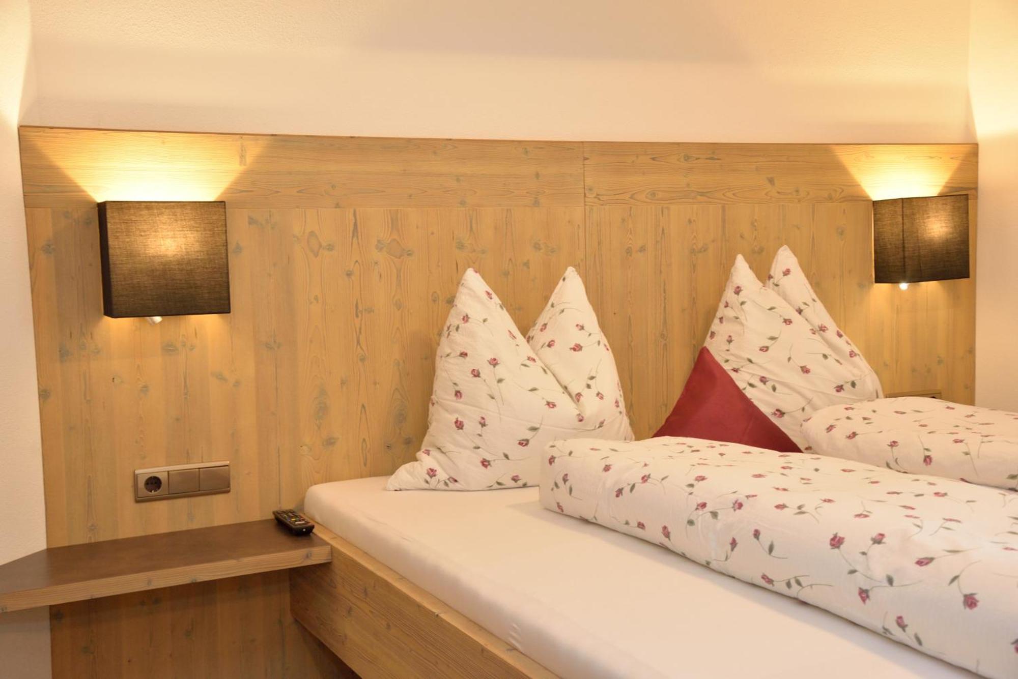 Hotel Klausnerhof Aschau Im Zillertal Pokoj fotografie